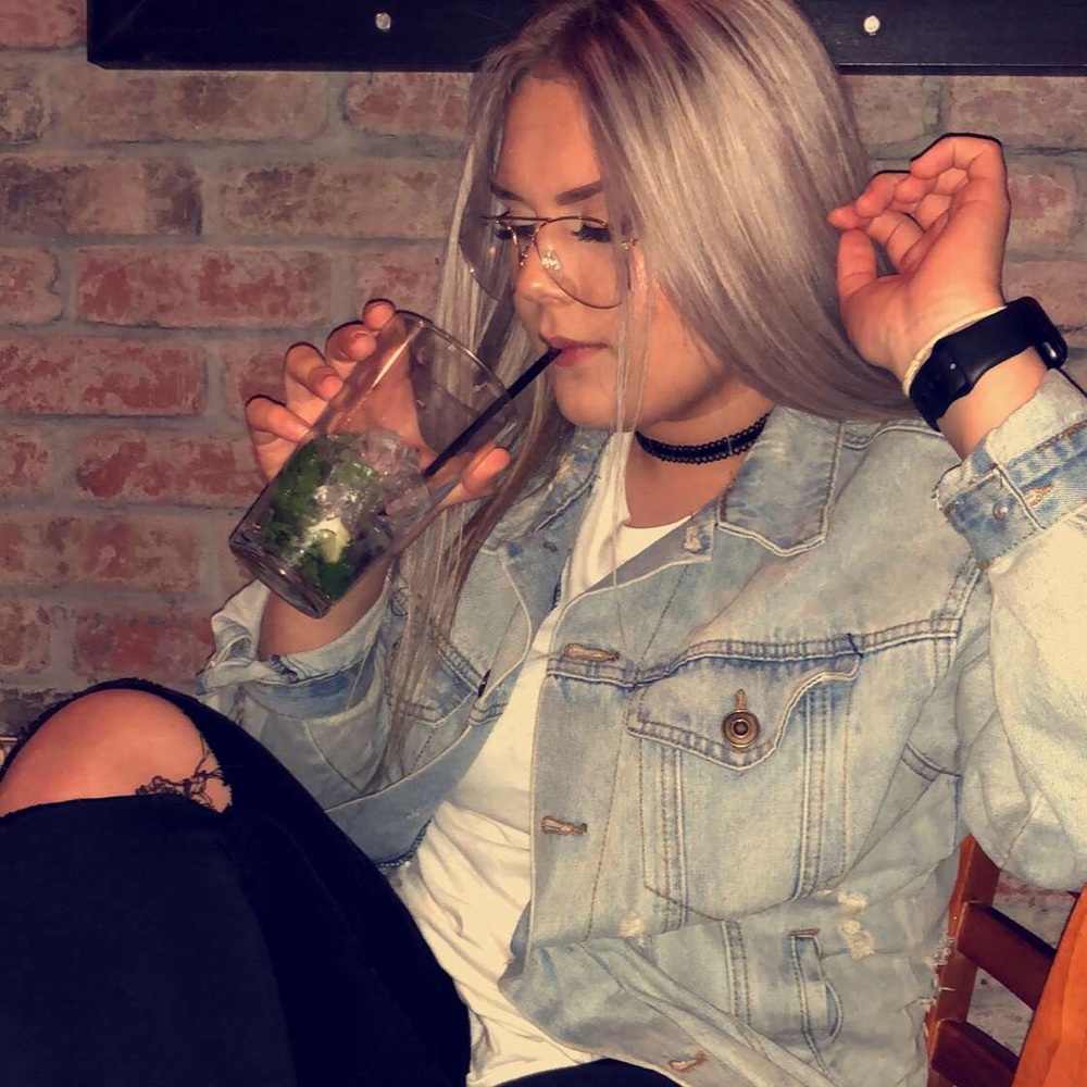 Meet your Posher, Tanya